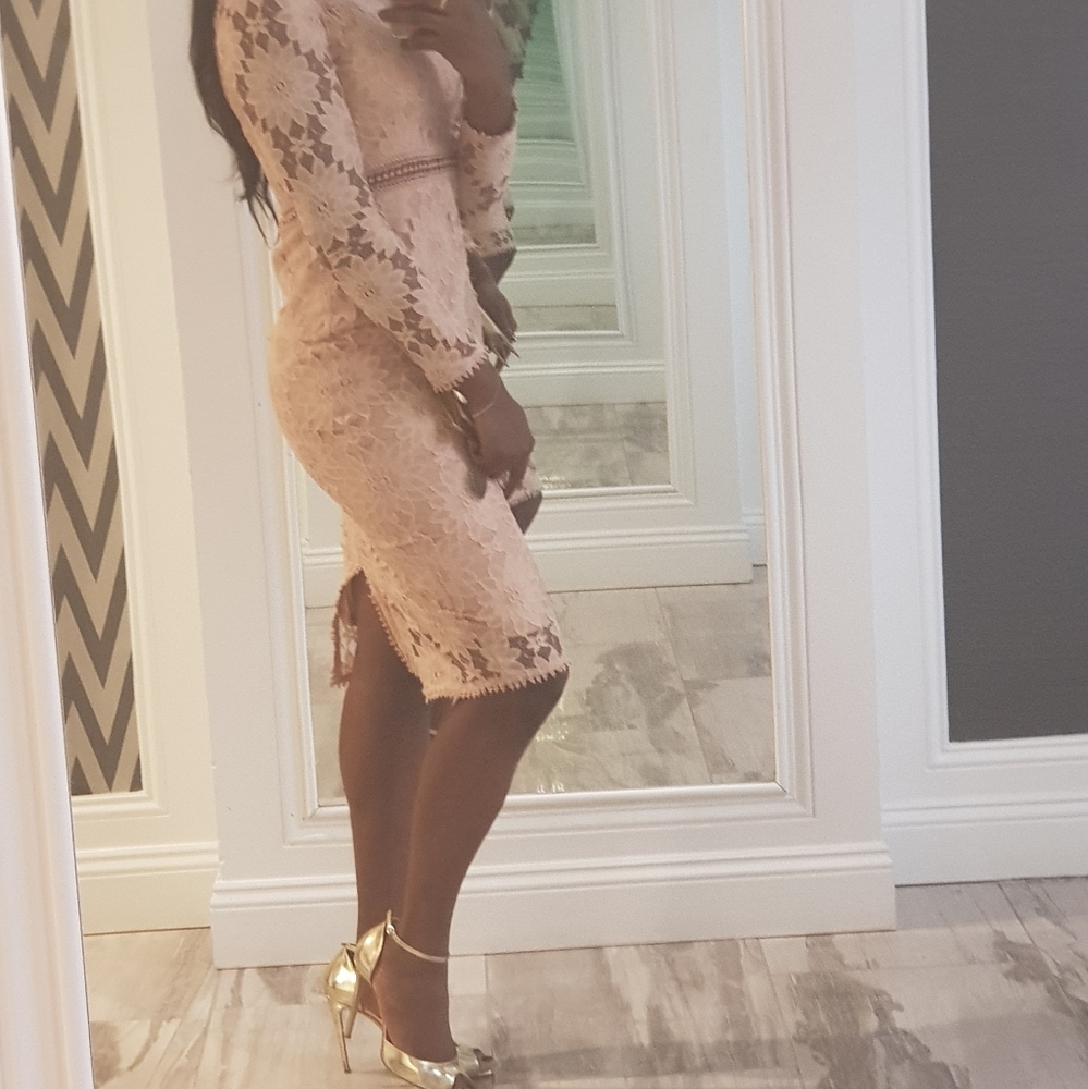 PRETTYLITTLETHING Sexy Mid Lengh Lace dress